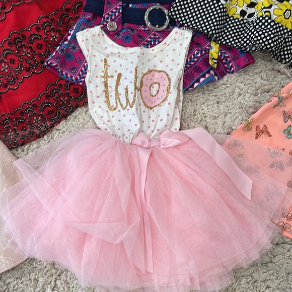 2T Dress Bundle - Picture 3 of 5